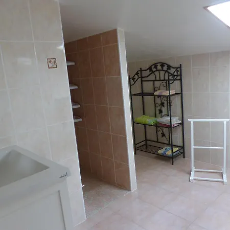 Ancienne Ferme, A L'etage Homestay